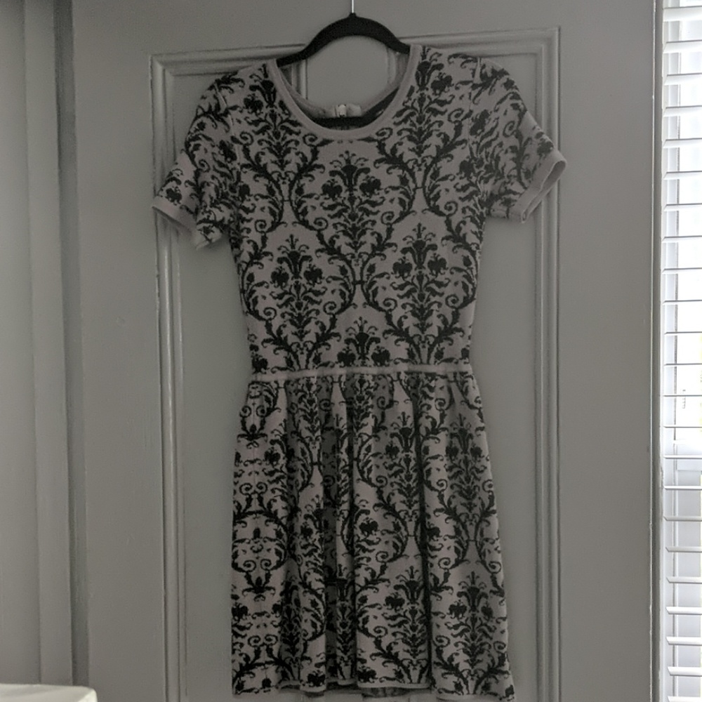 Ladies dress